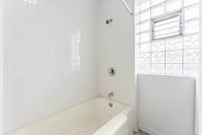 3614 N Troy Street, Chicago, IL 60618 - Photo 11