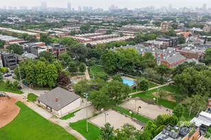2640 N Bosworth Ave, Chicago, IL 60614 - Photo 47