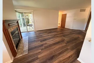 2858 Meadow Lane #Z1, Schaumburg, IL 60193 - Photo 5