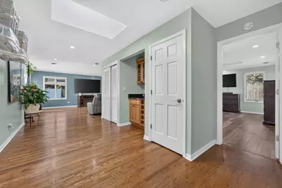 11258 S Oak Park Avenue, Worth, IL 60482 - Photo 19