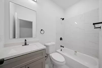 1431 W Howard Street #3W, Chicago, IL 60626 - Photo 9