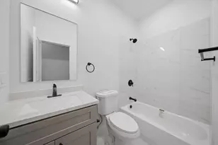 1431 W Howard St, Chicago, IL 60626 - Photo 9