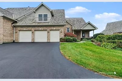 22033 W Vernon Ridge Drive, Mundelein, IL 60060 - Photo 1