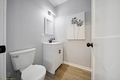 530 E 44th Place, Chicago, IL 60653 - Photo 5