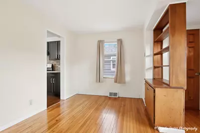 1124 Fulton Avenue, Winthrop Harbor, IL 60096 - Photo 13