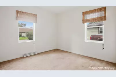 1124 Fulton Avenue, Winthrop Harbor, IL 60096 - Photo 19