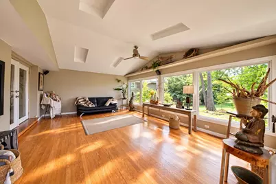 426 Amherst Avenue, Des Plaines, IL 60016 - Photo 11