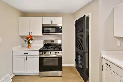 5320 S Oak Park Avenue, Chicago, IL 60638 - Photo 9