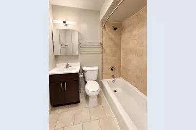 3610 N Pine Grove Avenue #304, Chicago, IL 60613 - Photo 11