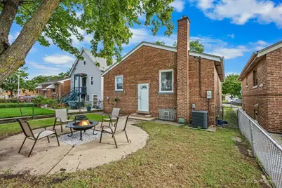 11308 S Avenue N, Chicago, IL 60617 - Photo 25