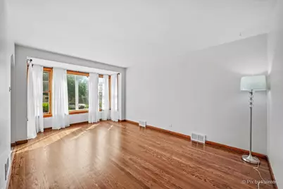 11308 S Avenue N, Chicago, IL 60617 - Photo 7