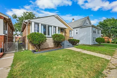 11308 S Avenue N, Chicago, IL 60617 - Photo 5