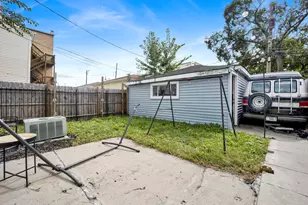 4829 W Hutchinson St, Chicago, IL 60641 - Photo 31