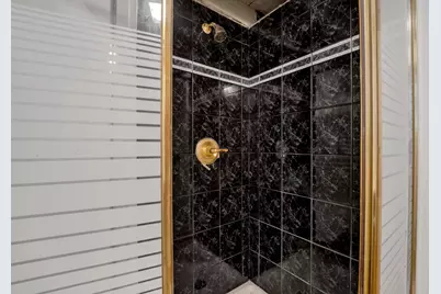 4829 W Hutchinson Street, Chicago, IL 60641 - Photo 19