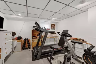 4829 W Hutchinson St, Chicago, IL 60641 - Photo 17