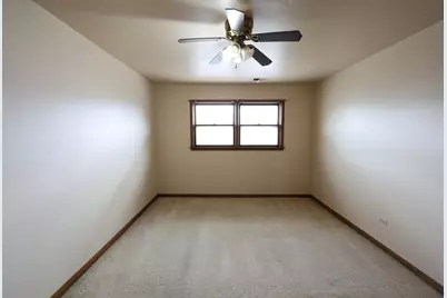 11929 S Lawndale Avenue #3C4, Alsip, IL 60803 - Photo 7