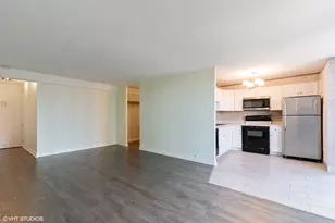 1340 N Dearborn Pkwy, Chicago, IL 60610 - Photo 3