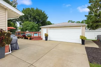 382 Maple Lane, Elk Grove Village, IL 60007 - Photo 21