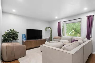8023 Lake Street #2, River Forest, IL 60305 - Photo 3