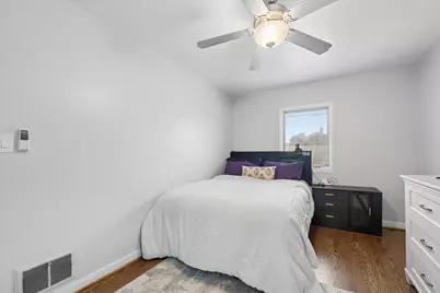 8023 Lake Street #2, River Forest, IL 60305 - Photo 7