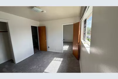 1014 Edwards Street #3, Waukegan, IL 60085 - Photo 9
