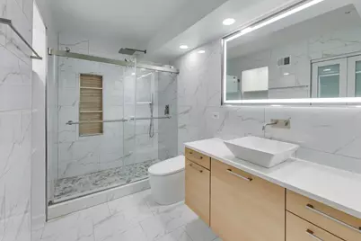 2 E Erie Street #3005, Chicago, IL 60611 - Photo 13