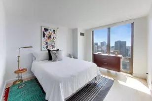 2 E Erie St, Chicago, IL 60611 - Photo 19