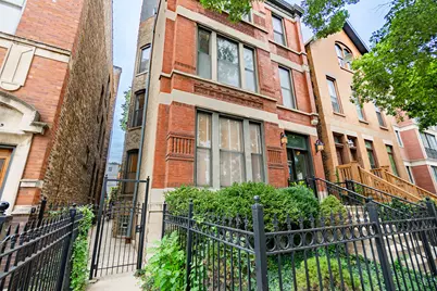 926 W Barry Avenue #2, Chicago, IL 60657 - Photo 1