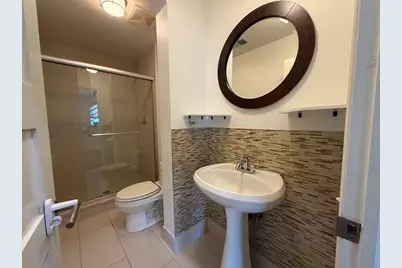 353 W Chicago Avenue #4E, Chicago, IL 60654 - Photo 11