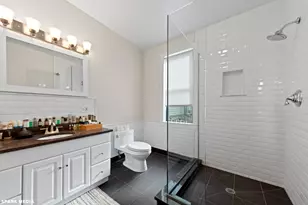 353 W Chicago Ave, Chicago, IL 60654 - Photo 13