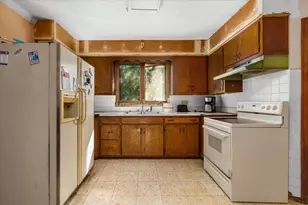 870 Simons Rd, Oswego, IL 60543 - Photo 3