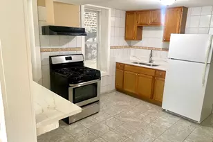829 W 33rd St, Chicago, IL 60608 - Photo 5