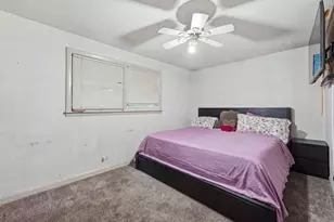 9340 S University Ave, Chicago, IL 60619 - Photo 11