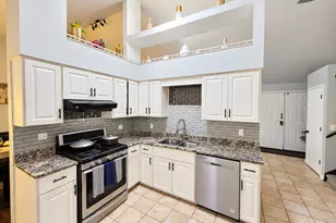22507 Latonia Ln, Richton Park, IL 60471 - Photo 7