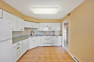 141 N La Grange Rd, La Grange, IL 60525 - Photo 13