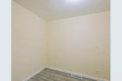 3 Walnut Street, Carpentersville, IL 60110 - Photo 13