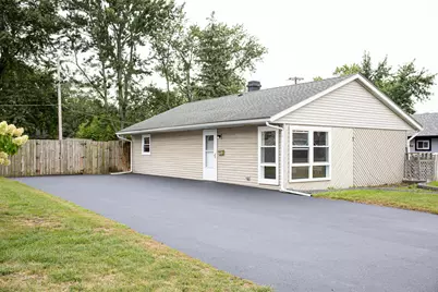 3 Walnut Street, Carpentersville, IL 60110 - Photo 5