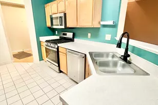 1788 S Wentworth Cir, Romeoville, IL 60446 - Photo 9