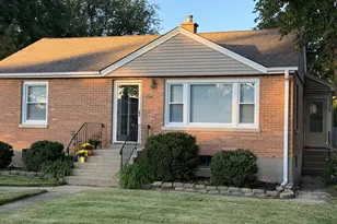 3008 Emily Ln, McHenry, IL 60051 - Photo 1