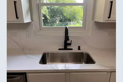 5312 W Lake Shore Drive W, Oakwood Hills, IL 60013 - Photo 5