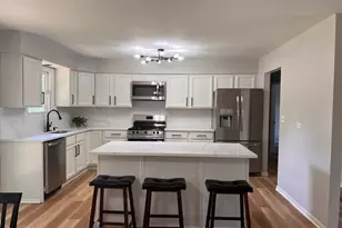 5312 W Lake Shore Dr W, Oakwood Hills, IL 60013 - Photo 3
