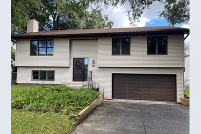 5312 W Lake Shore Drive W, Oakwood Hills, IL 60013 - Photo 1