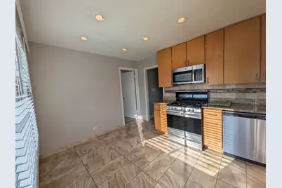 10301 Minnick Avenue, Oak Lawn, IL 60453 - Photo 11