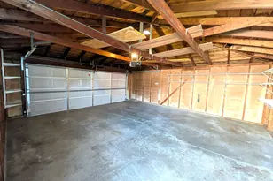 10301 Minnick Ave, Oak Lawn, IL 60453 - Photo 9