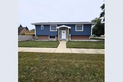 10301 Minnick Avenue, Oak Lawn, IL 60453 - Photo 1
