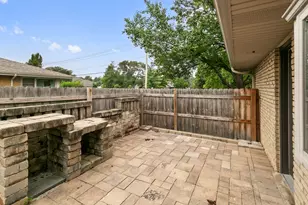 6833 W 127th St, Palos Heights, IL 60463 - Photo 23