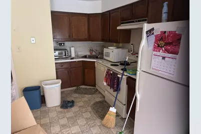 2856 W Touhy Avenue #H, Chicago, IL 60645 - Photo 9