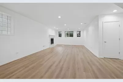 1450 W Erie Street #1E, Chicago, IL 60642 - Photo 25