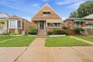 2705 N Menard Ave, Chicago, IL 60639 - Photo 1