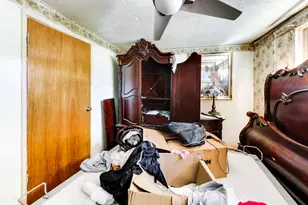 1301 E 75th St, Chicago, IL 60619 - Photo 11